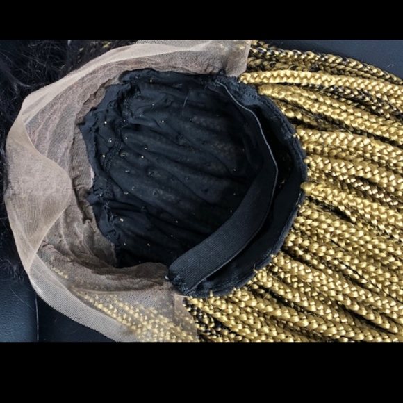 GORGEOUS ANNE ELISE CUSTOM WIG!! - Picture 4 of 7